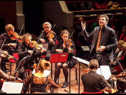 19:30u Hollandsche Nieuwe! Messiah van Händel door De Nieuwe Philharmonie/Leertouwer/2