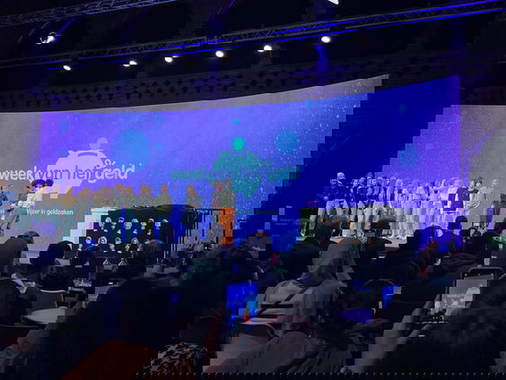 Reporter Camille is bij het Slotevenement tijdens de Week van het Geld met de koningin!