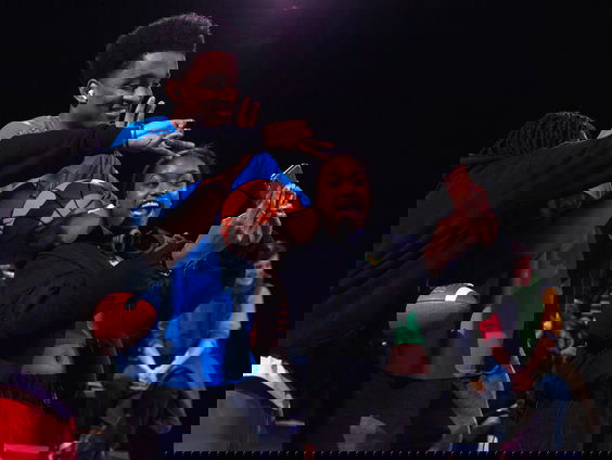 Reporter Camille neemt jou mee naar de voorstelling Kom Pleintje!