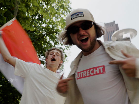 Floris (26) brengt "Welkom In Utrecht" uit op de beat van "Empire State of Mind"!