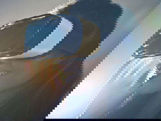 Reporter Eva test VR-experience The Park Playground