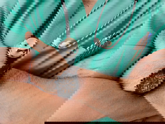 Medische hulp uitstellen vanwege de kosten? Het gebeurt vaker dan je denkt!