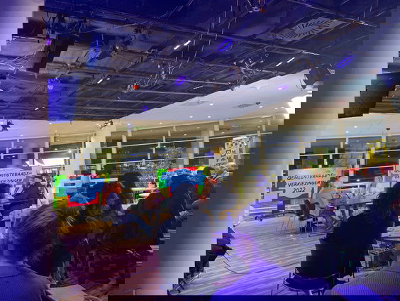 Reporter Camille is backstage bij Haagse Jongeren Geven Raad!