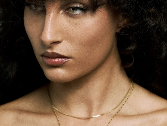 Reporter Gabriella is bij de release party van Sky Feliz haar aller eerste EP!