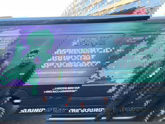 Aaron (26) vertelt hoe hij nooit is geholpen tijdens zijn ervaringen met ongelijke kansen op school