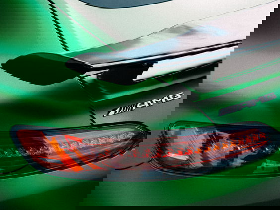 $hirak moest strijden met Josylvio om nieuwe DiXte 'AMG'