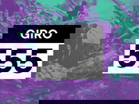 Derek Otte eert aardbevingsslachtoffers met spoken word: "Zo veel tranen, zo veel pijn"