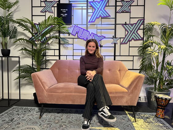 Klimaatactivist Hannah Prins: 'Het is nu wel lekker weer buiten maar het gaat nu echt de verkeerde kant op met het klimaat'