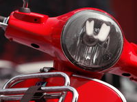 Report Camille: Wat vind jij van de helmplicht voor snorfietsen?