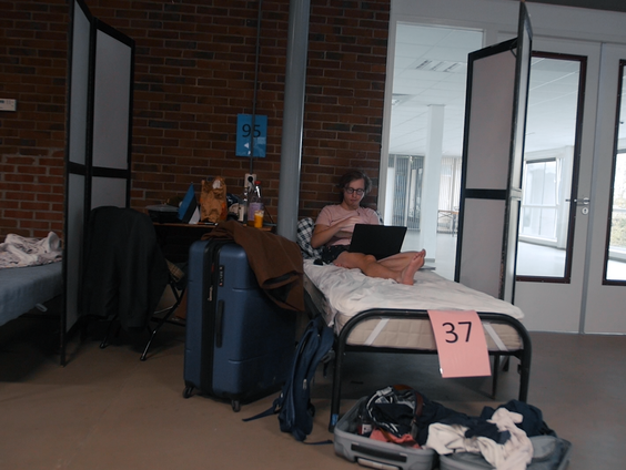 Daniël (21) maakte een docu over de wooncrisis: "Sorry, no internationals! "