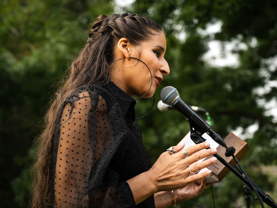 Spoken word: Straatintimidatie door: Mariëm Lady General Poetry