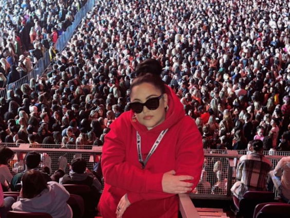 Jasmine gaat viraal met haar dansmoves bij Chris Brown: "Chris heeft de beelden gezien en hij vond het zo ...