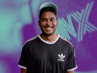 Kees over ‘Mozer is Nijba’: ‘’Ik zat in de auto en begon letters om te draaien’’