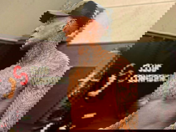 Stripper Angelo Koppen is nu te zien in Candy Boys: "Mijn mooiste strip was op een vrouw van 95!"