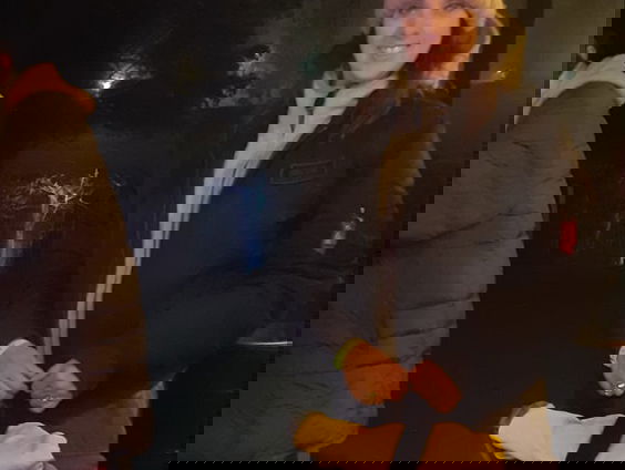 Ilonka Perfors is voor één dag dakloze om geld in te zamelen: ''Ik hoop dat ik iemand blij kan maken met zo'n pak''