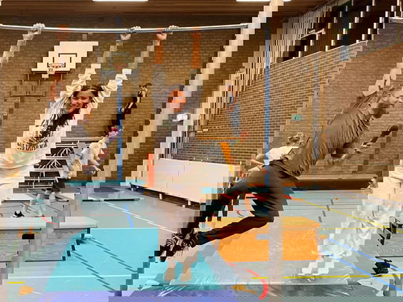 Reporter Camille neemt een les freerunning bij Freerun Academy in Emmeloord!