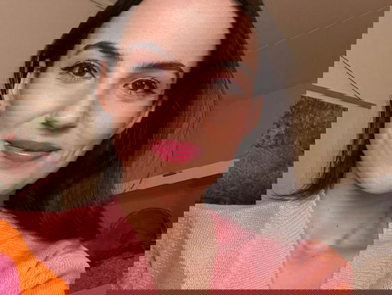 Marieke (27) factcheckt op social media: Veel beelden en lives over de oorlog in Oekraïne zijn nep