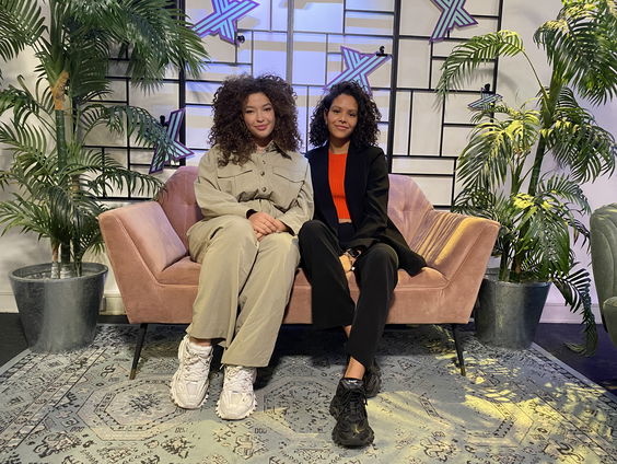 Vijf Vragen op Vrijdag aan modellen Celena en Delia!