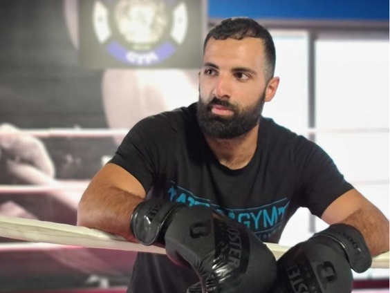 FunX-luisteraar Stefan helpt jongeren met een vluchtverleden: “Mijn ouders hadden ook de kans om hier naar Nederland te komen”