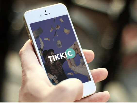 Reporter Gabriella: "Een tikkie stuur je pas boven de 5 euro?"