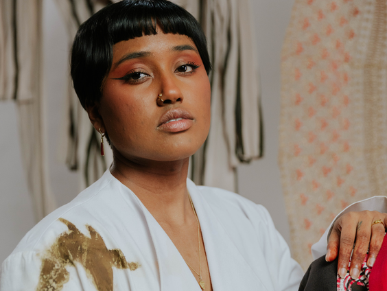 Ruby herontdekt haar cultuur met eigen kledinglijn KAM KARI LA!