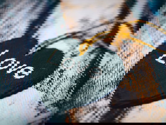 Johan over misgelopen liefde in OV: "Ik heb spijt dat ik haar nummer niet heb gevraagd".