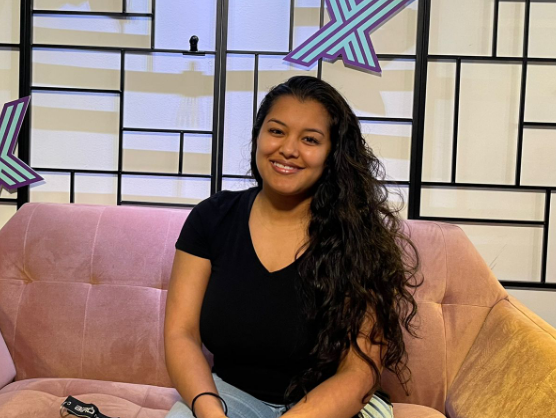 Rotterdamse Francis legt uit hoe ze passief geld verdiend met verschillende YouTube video's!