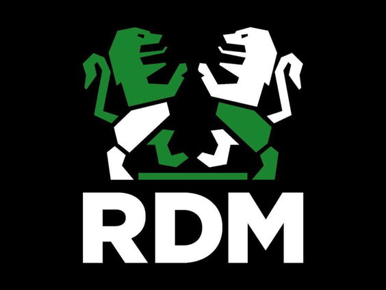 Chanel bespreekt de grappigste memes van 'Rotterdamse Memes' met de oprichter!