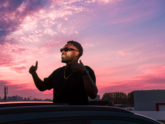 Artist of the month Lienz gaat aan de slag met een pop tune!