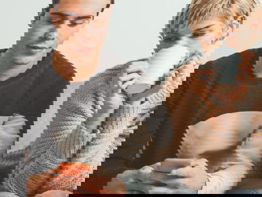 Report: check jij wel eens de privé-berichten van je partner?