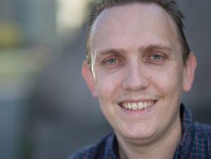 Rechercheur Dennis kijkt voor zijn werk uren lang naar kinderporno: ''We kijken heel anders naar de beelden''