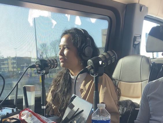 Michelle van Asian Raisins: "Hij zei: dat moet jij ook doen! Dat is grappig"