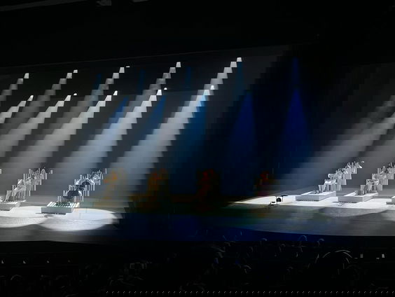 Reporter Camille neemt jou mee tijdens de dansvoorstelling QI in Stadsschouwburg Utrecht!