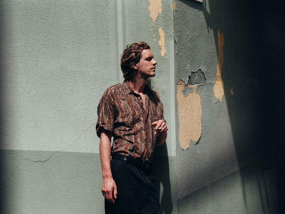 Slow Sunday: Warhaus, Radiohead, Japanese House