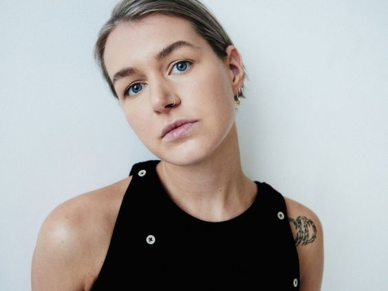 KI/KI over ADE en het nachtleven aan de andere kant van de wereld