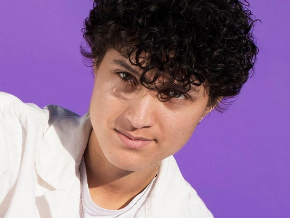 Maak kennis met nieuwe Nederlandse muziek van Babs!