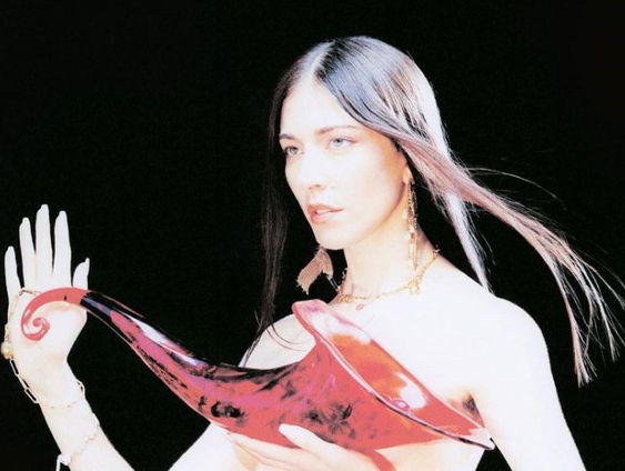 Slow Sunday: Nico, Portishead, Caroline Polachek