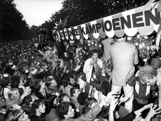 Bureau Sport Retro: AZ werd in 1981 landskampioen maar verloor nipt de UEFA Cup