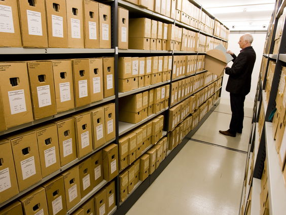 Uit de archieven van het NIOD: het verzetsverhaal van Nelia Epker