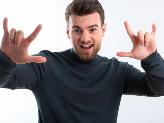 Signdancer Robin Frings is blij met muziektolken bij halftimeshow Super Bowl