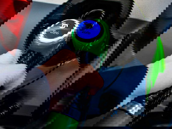 Hoe lang blijven de benzinekosten nog stijgen?