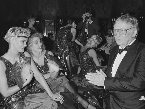 Emma Louise Diest duikt in geschiedenis van de Boekenweek