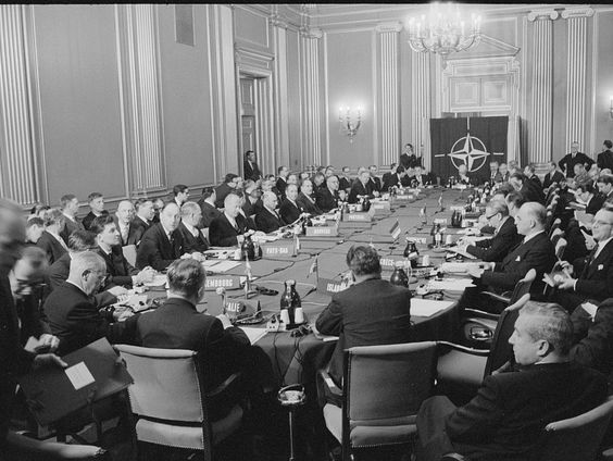 De uitbreiding van de NAVO