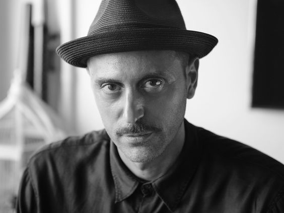 Kunststof - Alberto de Michele, regisseur