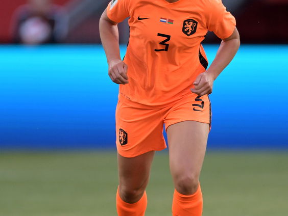 De playlist van de Oranjevrouwen: wat luistert Stefanie van der Gragt op jacht naar EK-goud?