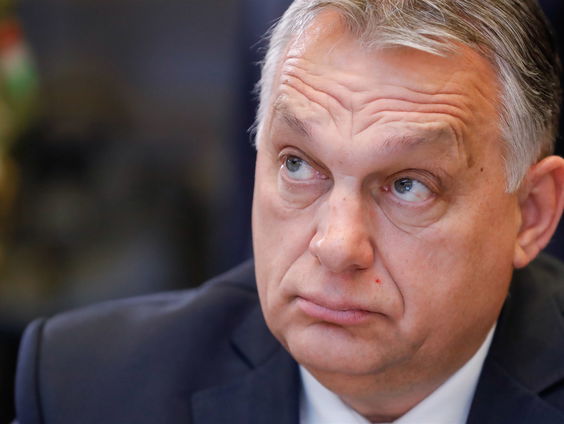 Hongaarse premier Orbán maakt ommezwaai