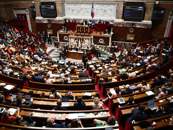 Franse politiek ruziet over kleding