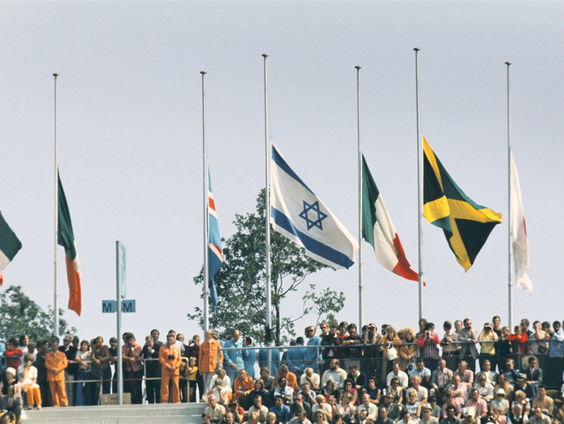 1e uur: terreur tijdens de Spelen in München, Ad van Liempts 'De roaring fifties', boeken met Nadia Boura ...