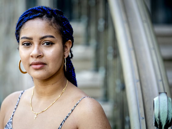 Zaïre Krieger vertaalde het bekendste gedicht van 2021