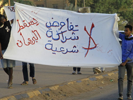 Democratie in Soedan blijft uit zicht